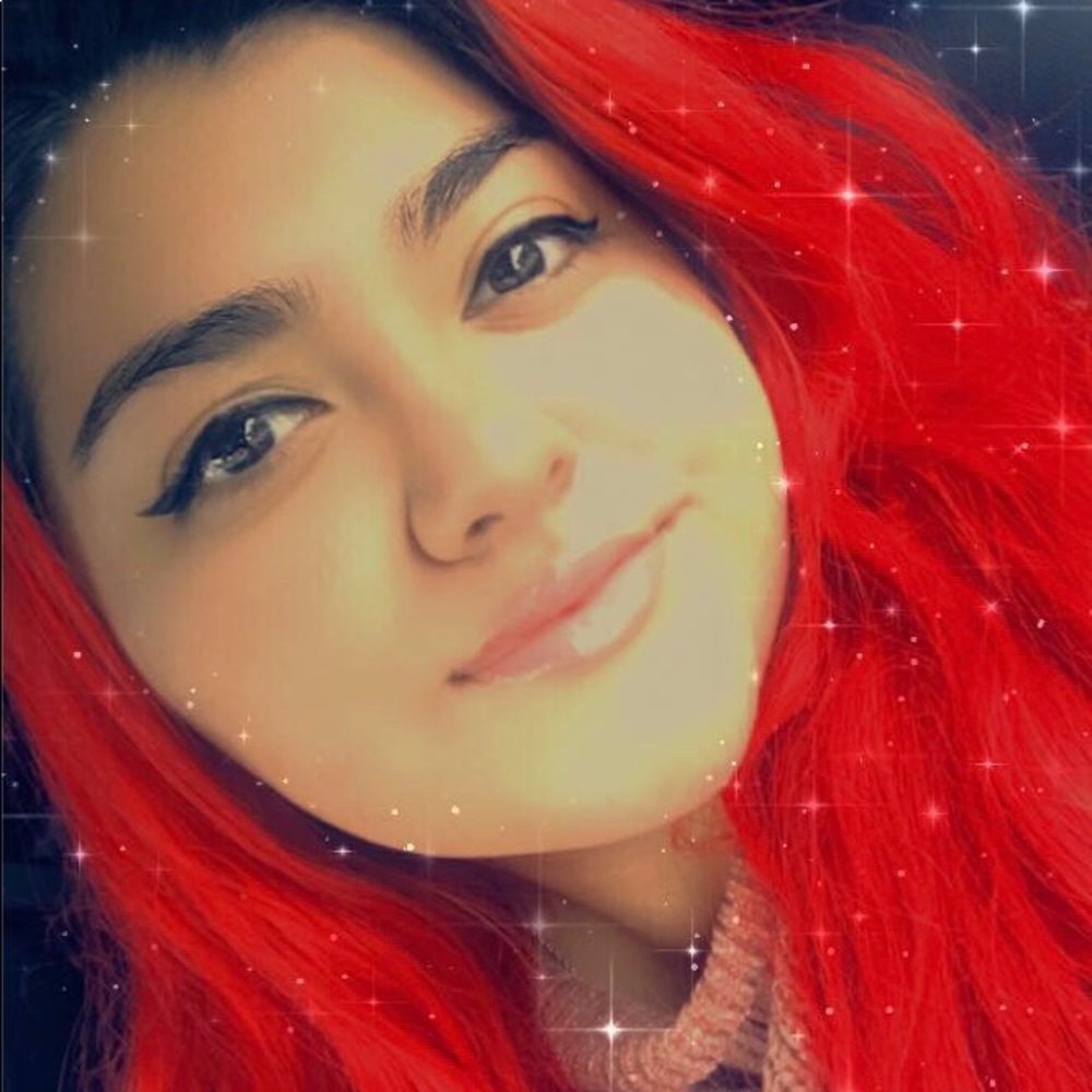 Meet your Posher, Karina